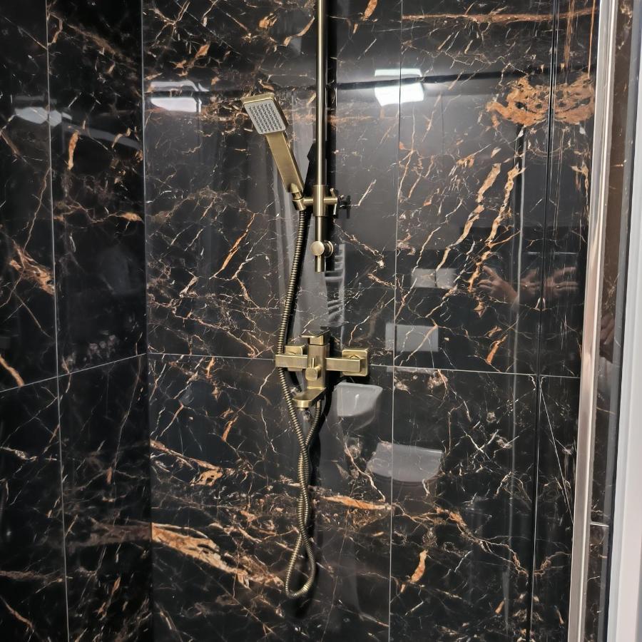 Lubert Apartmany S.R.O Прага Екстериор снимка