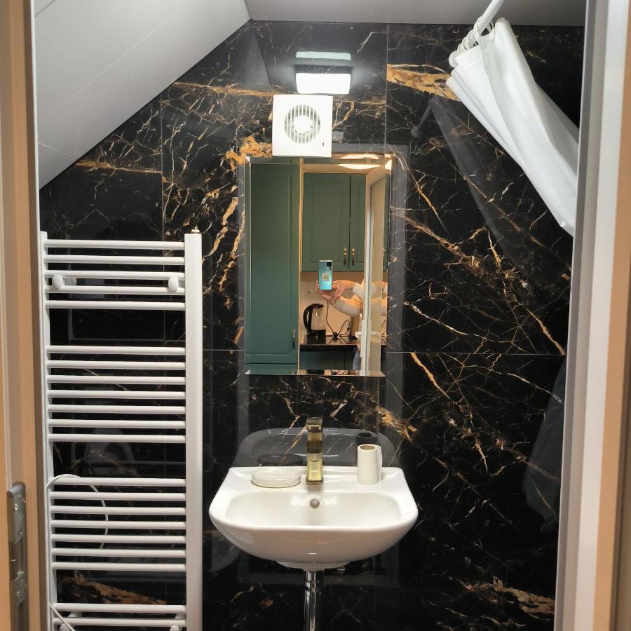 Lubert Apartmany S.R.O Прага Екстериор снимка