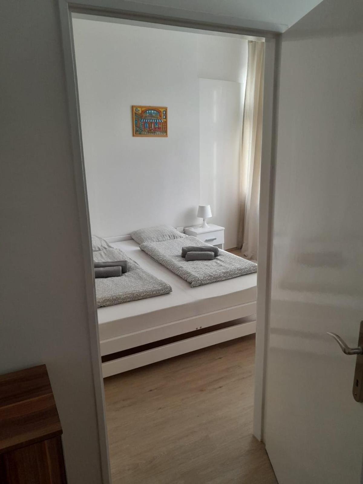 Lubert Apartmany S.R.O Прага Екстериор снимка