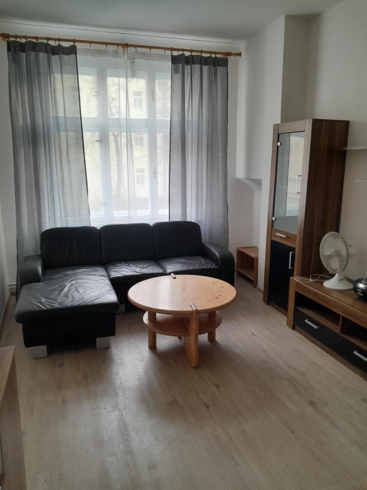 Lubert Apartmany S.R.O Прага Екстериор снимка
