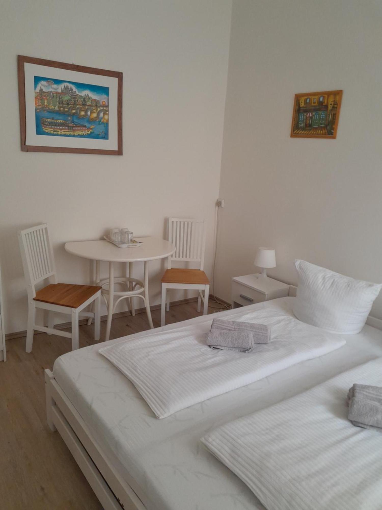 Lubert Apartmany S.R.O Прага Стая снимка