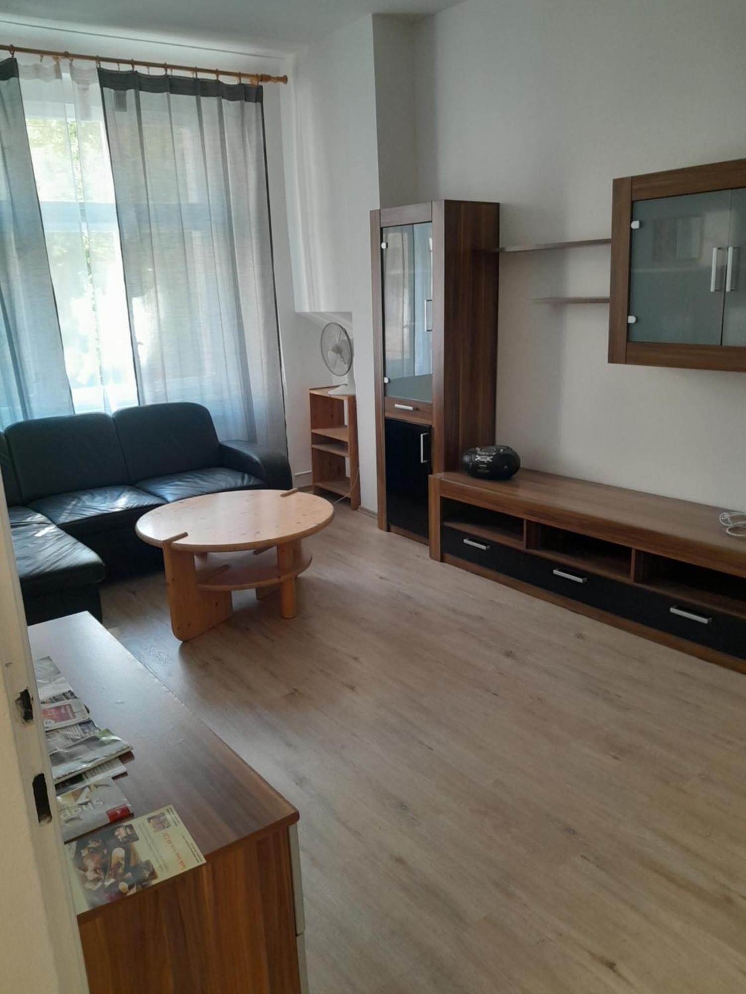 Lubert Apartmany S.R.O Прага Екстериор снимка